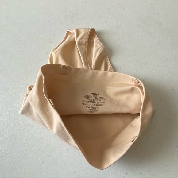 Skims Core Control High Waist Thong Size Large NWOT - Picture 7 of 7